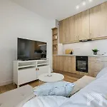 Kopernika By Lookap - Parking W Garazu W Cenie Lodz