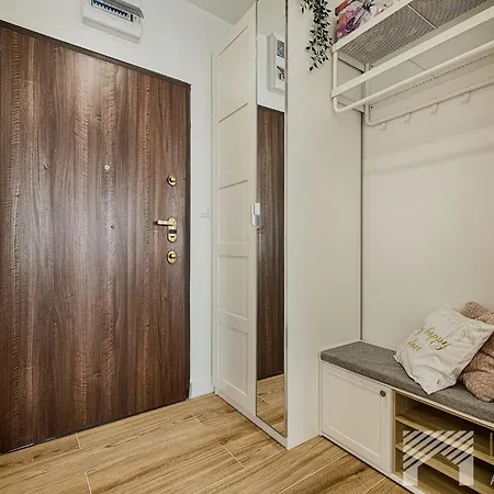 Kopernika By Lookap - Parking W Garazu W Cenie وودج