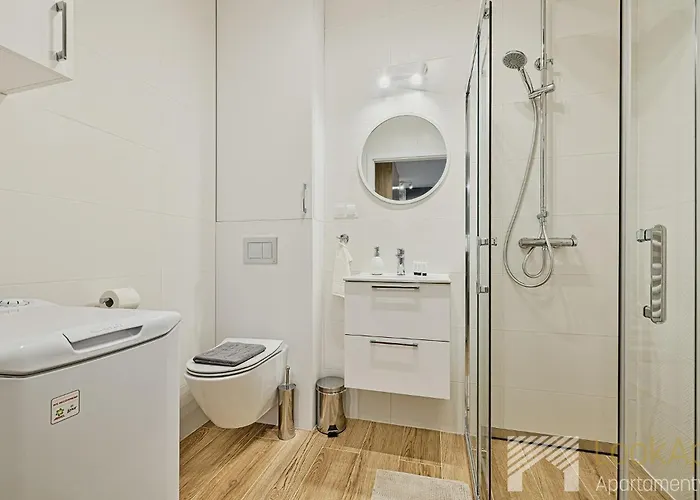 Kopernika By Lookap - Parking W Garazu W Cenie * Łódź